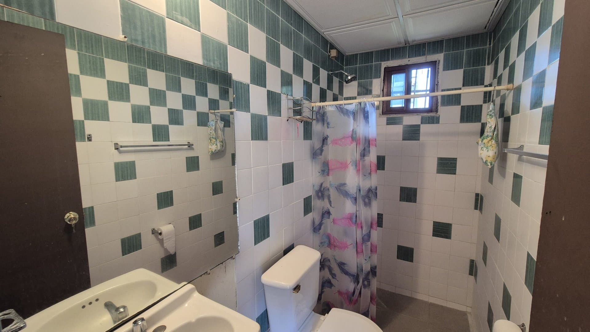 Spacious 3-Bedroom Home with Large Lot Near Coronado – El Harino P-0582 - Image 12
