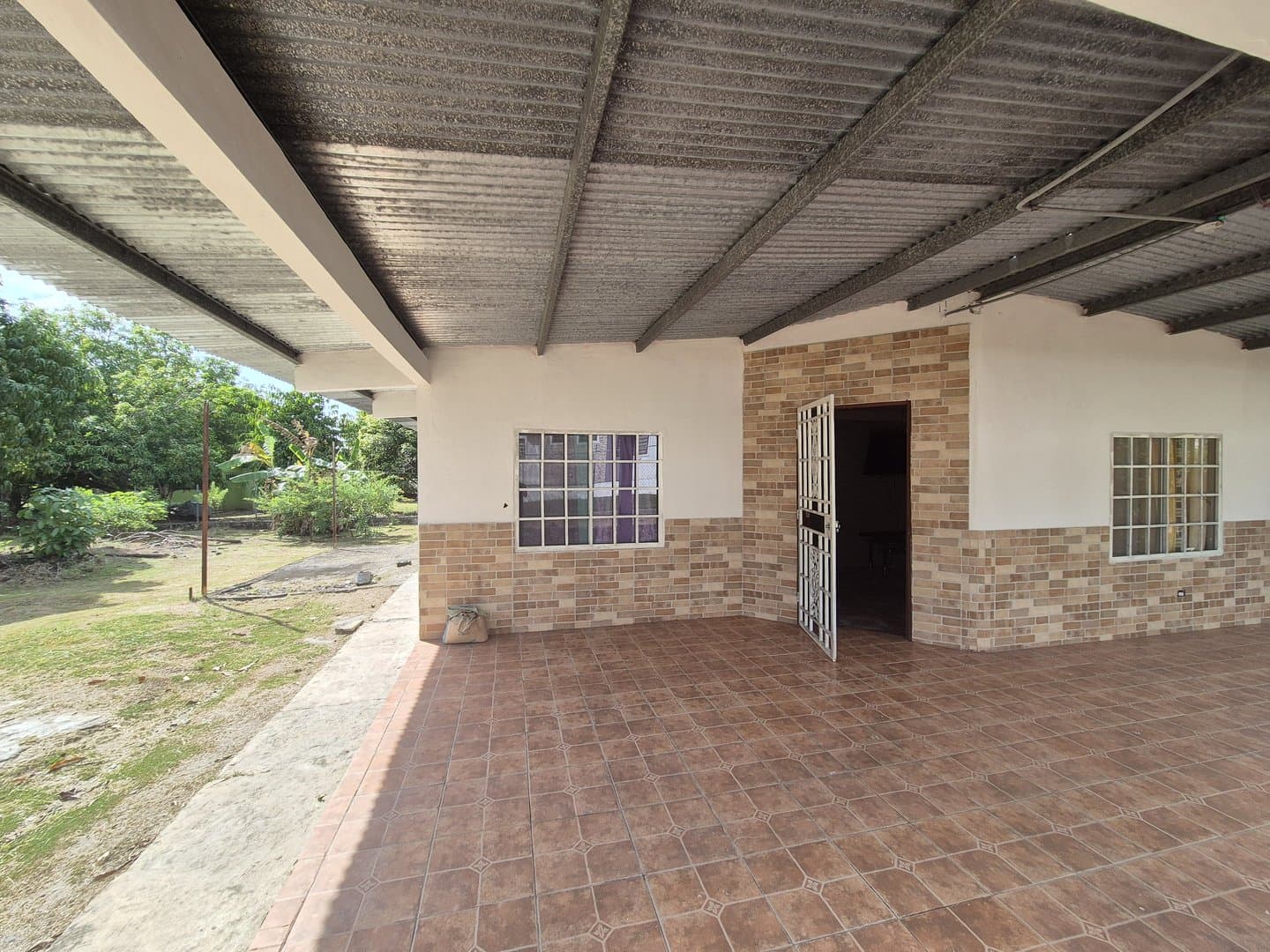 Spacious 3-Bedroom House in El Celaje, Chame P-0301 - Image 54