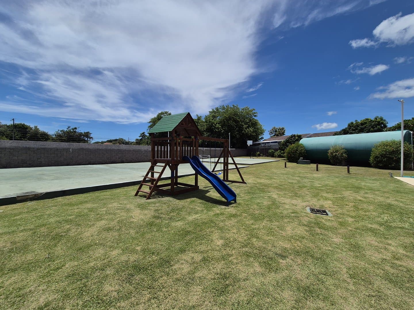 Spacious 4-Bedroom Home with Upgrades and Airbnb Potentialin Coronado,Panama Oeste R-0310 - Image 47