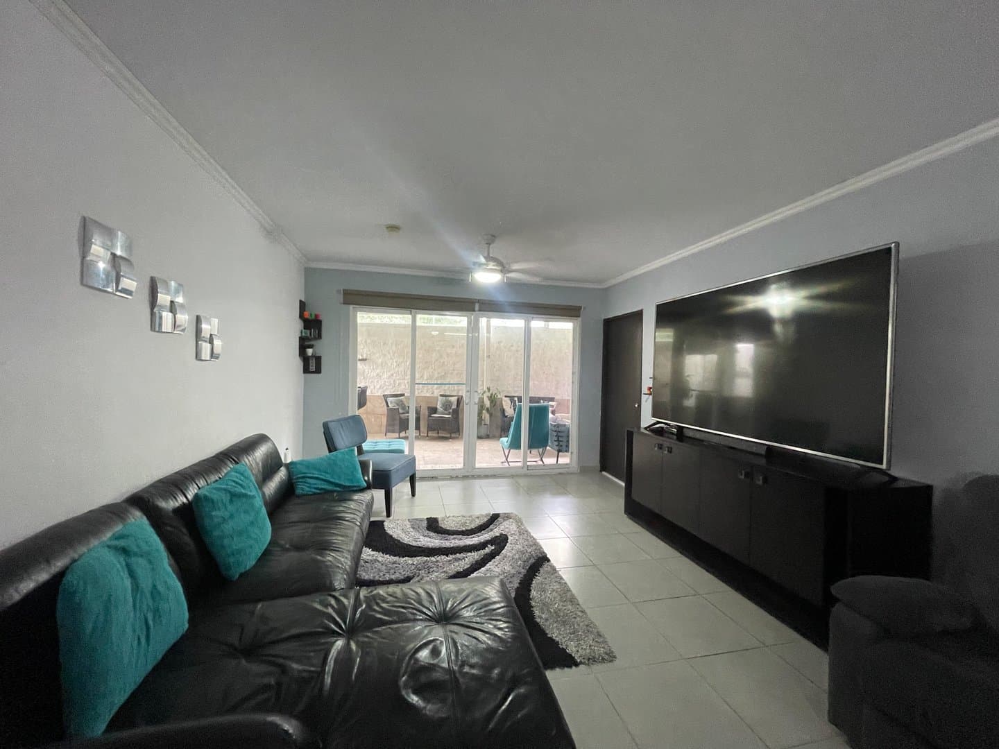 Spacious 4-Bedroom Home with Upgrades and Airbnb Potentialin Coronado,Panama Oeste R-0310 - Image 1