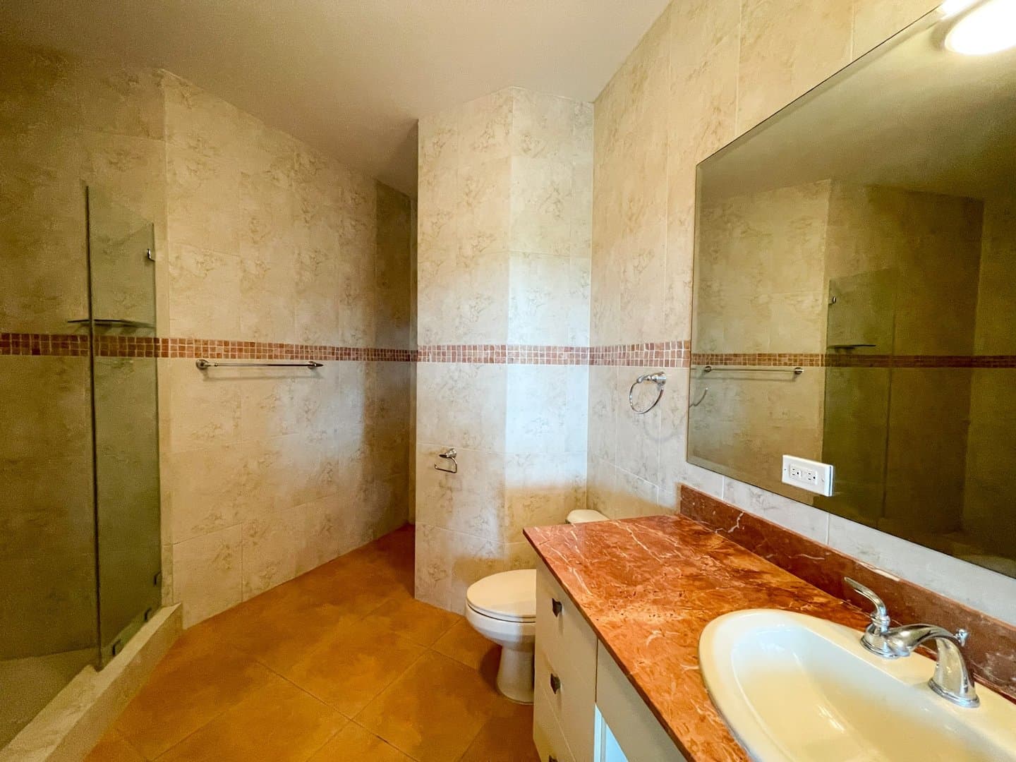 Spacious Apartment on the Golf Course, Coronado R-0556 - Image 13
