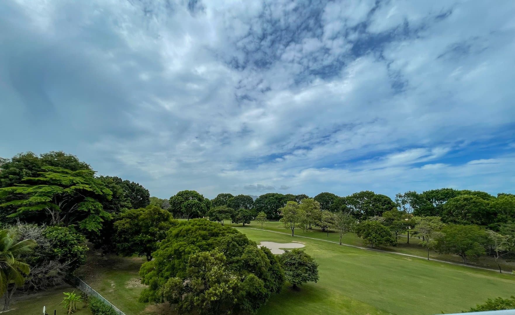 Spacious Apartment on the Golf Course, Coronado R-0556 - Image 15