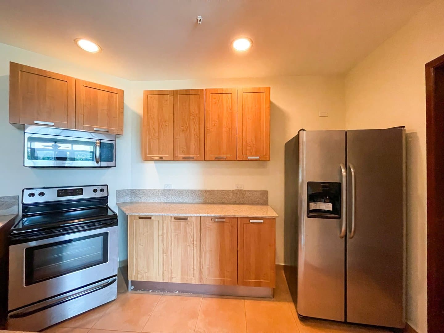 Spacious Apartment on the Golf Course, Coronado R-0556 - Image 8