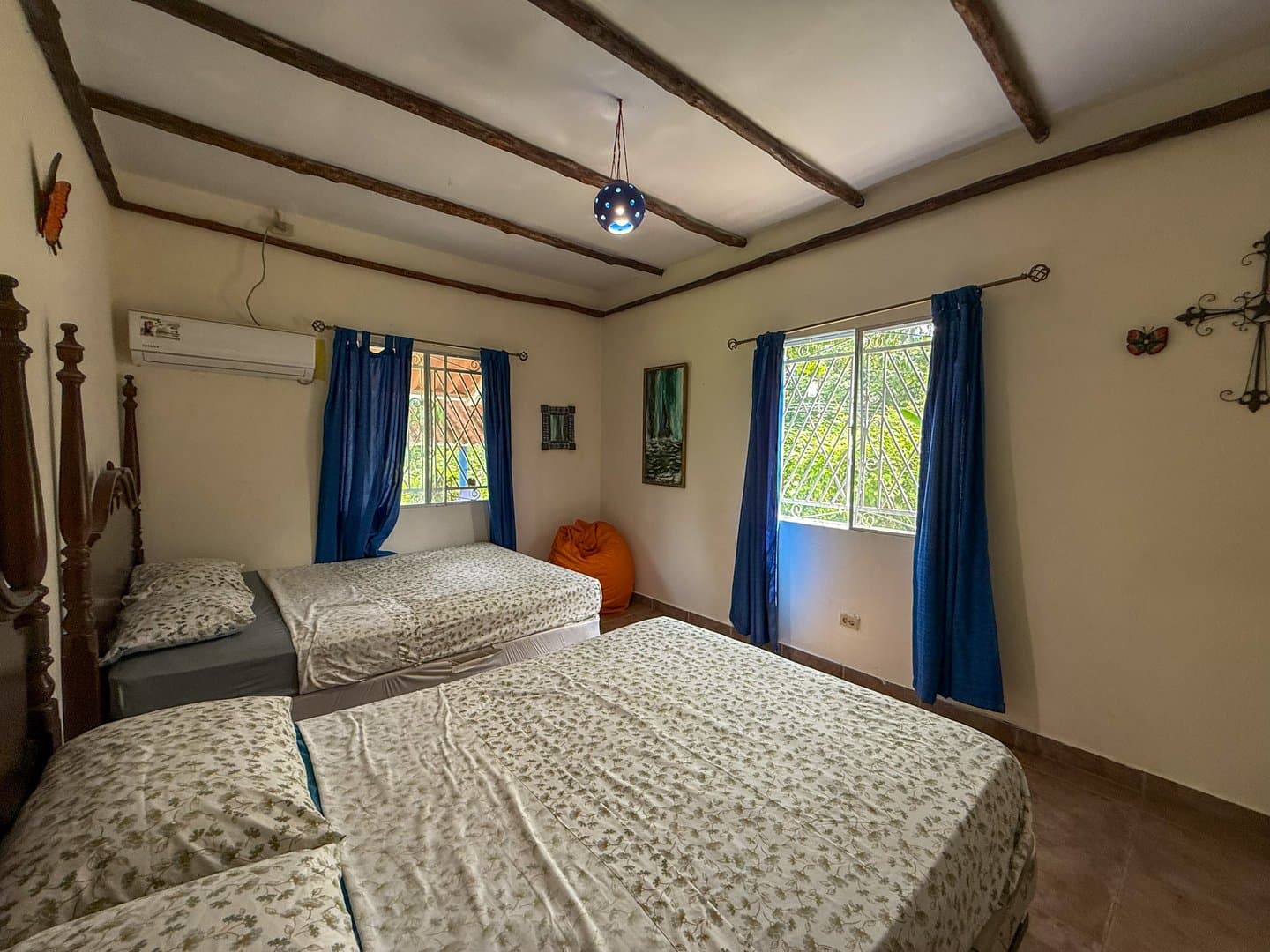 Spacious Single-Story 6-Bedroom Home with Pool, Near the Beach – Costa Esmeralda R-0497 - Image 28