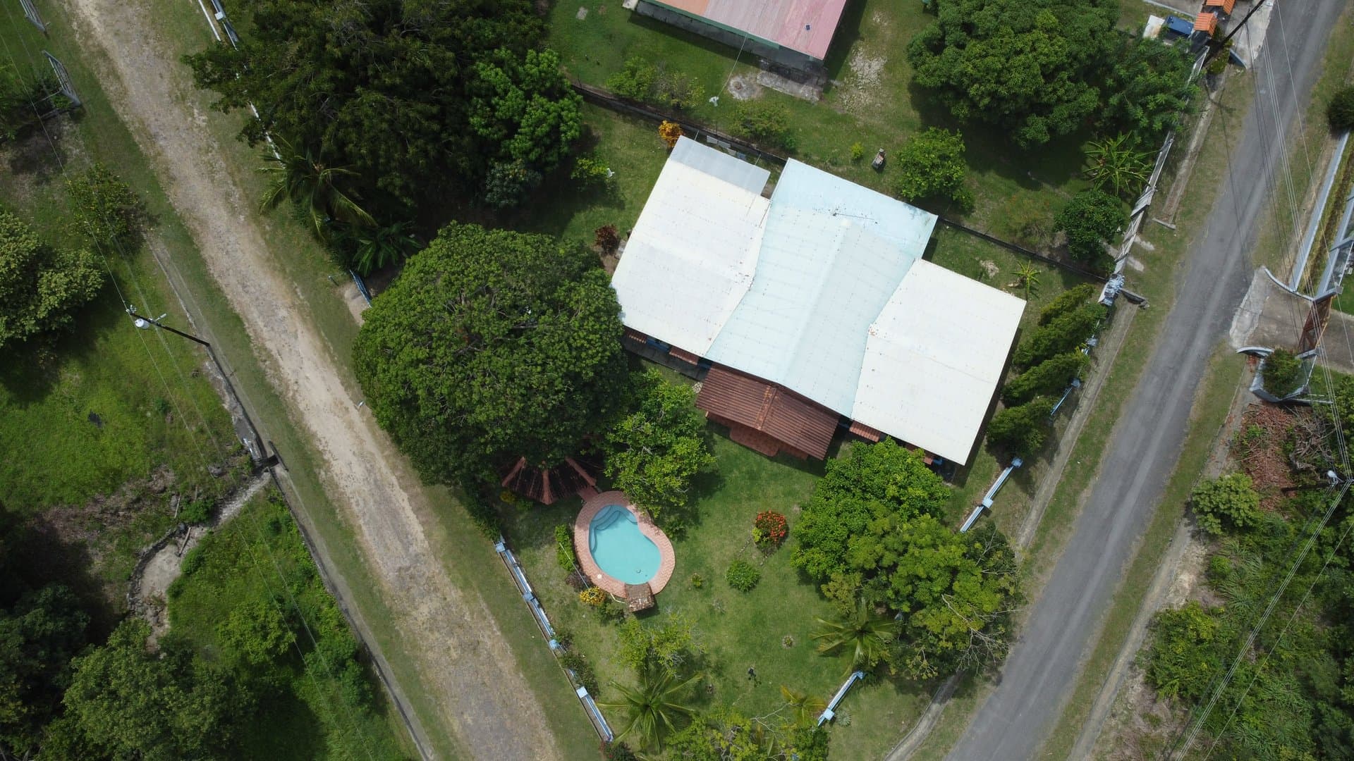 Spacious Single-Story 6-Bedroom Home with Pool, Near the Beach – Costa Esmeralda R-0497 - Image 54