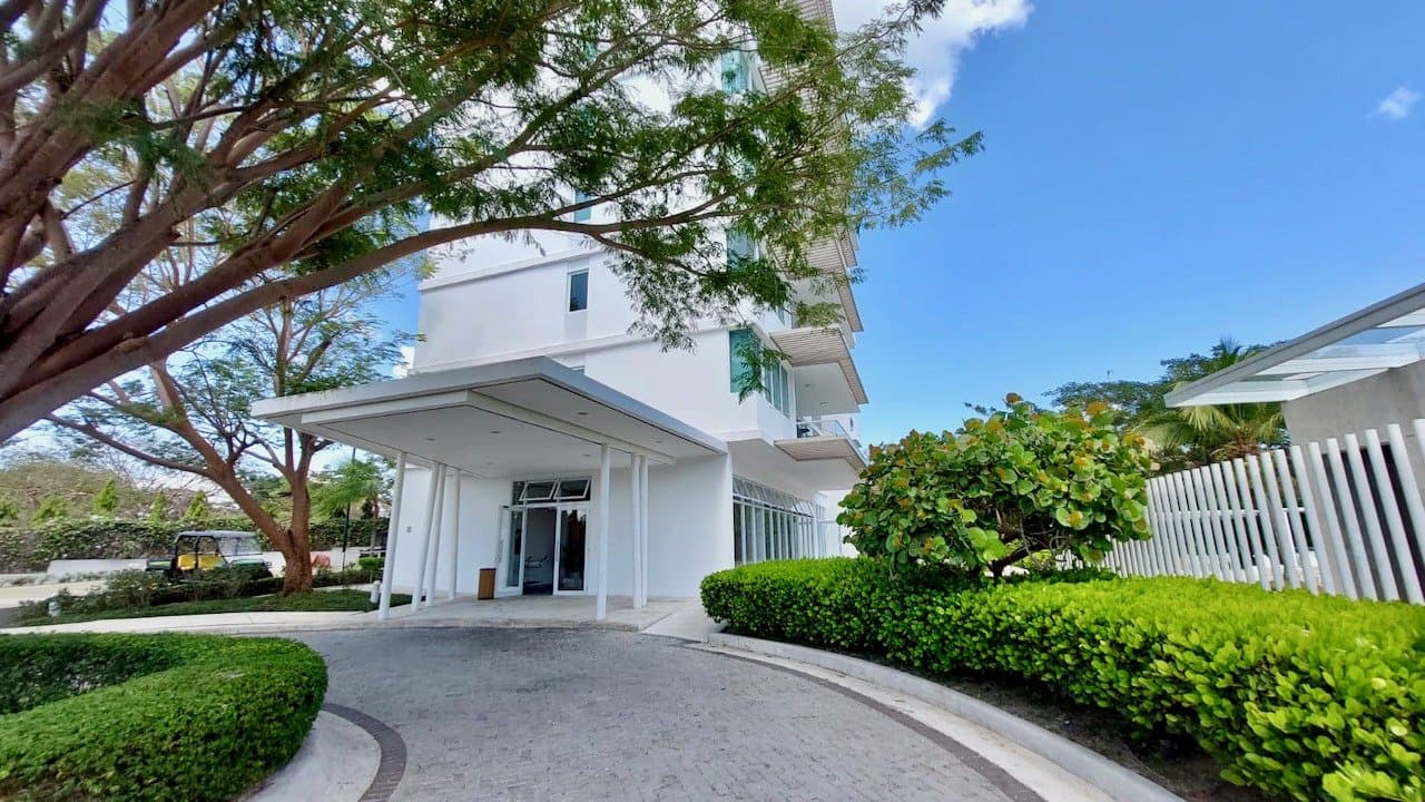SPECTACULAR APARTMENT IN PUNTA BARCO, SOLEA BUILDING R-0418 - Image 23