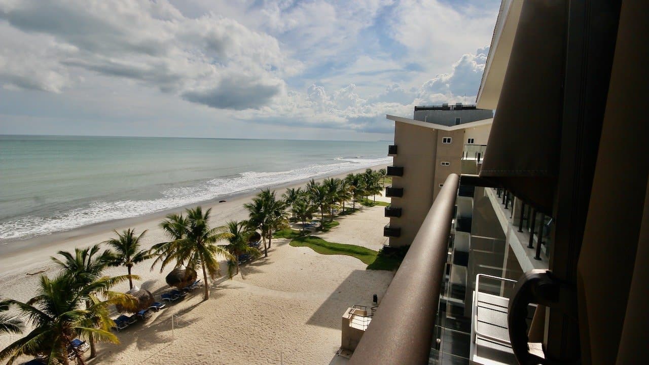 Spectacular PENTHOUSE in Playa Caracol R-0367 - Image 11