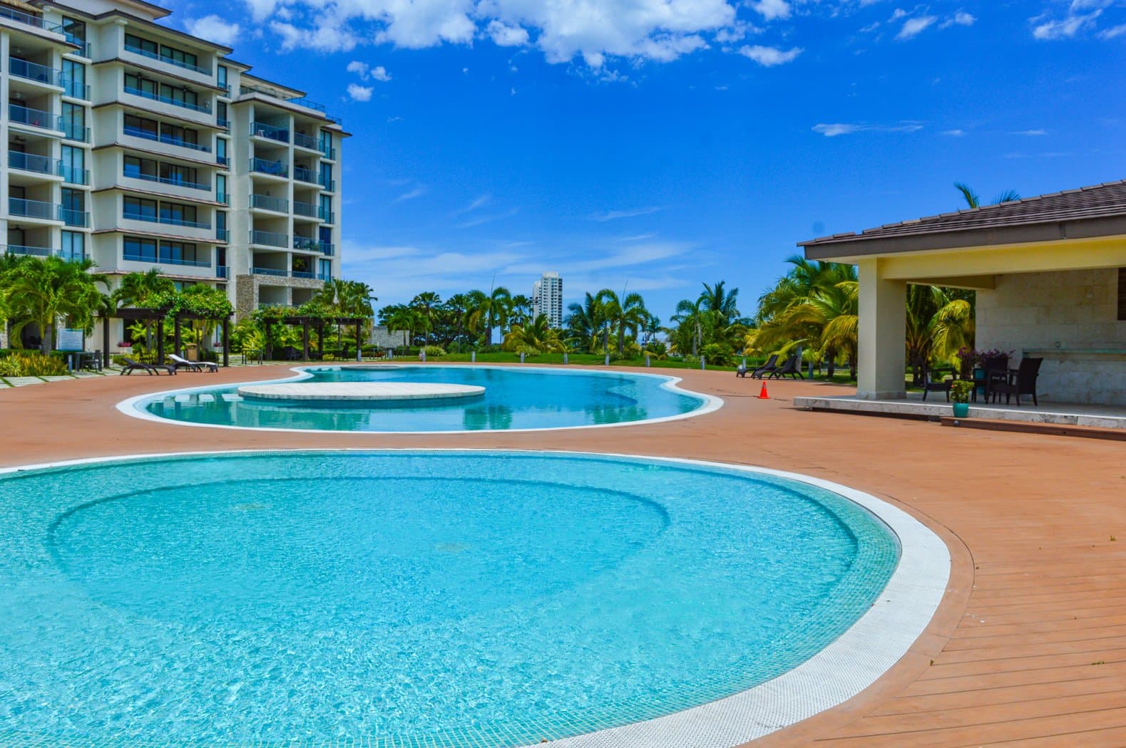 Stunning 2-Bedroom Apartment with Resort Amenities, San Carlos R-0103 - Image 11