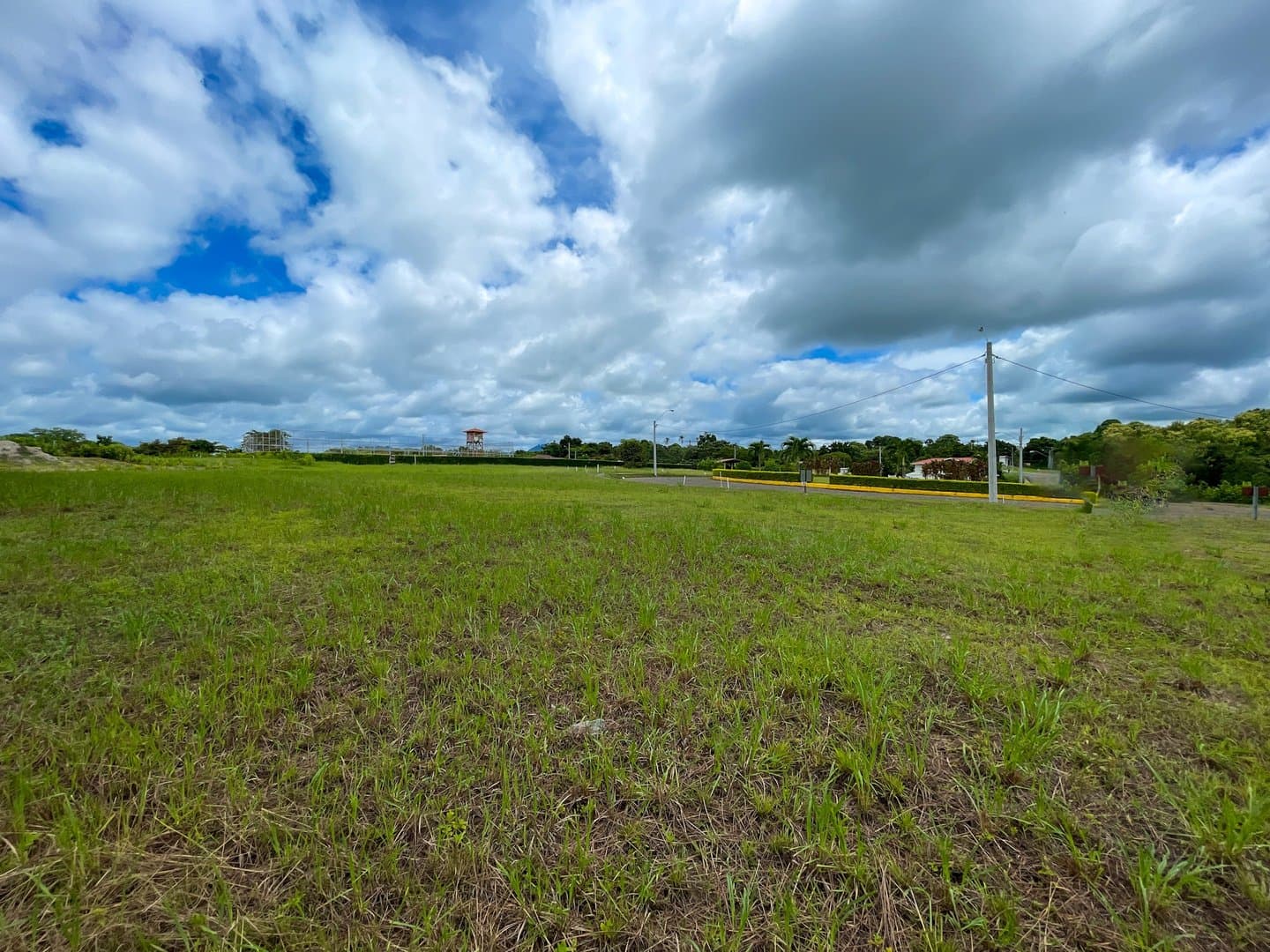 Stunning building Lot Surrounded by nature R-0092 - Image 2
