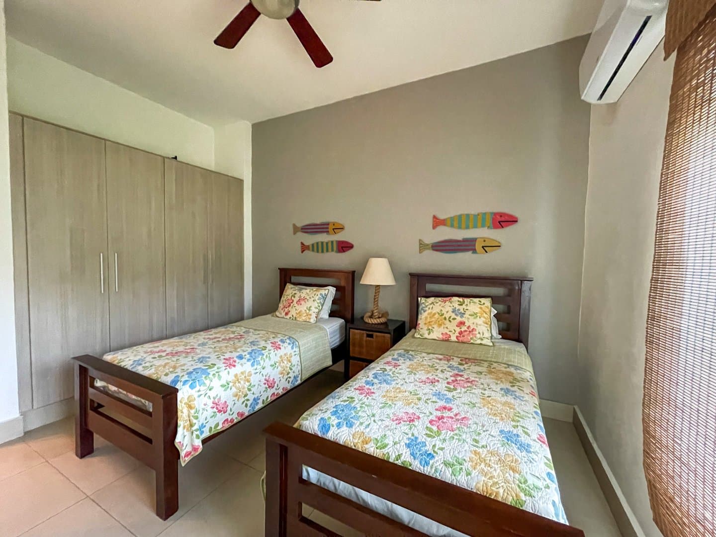 Stunning Ground Floor Apartment in Punta Barco, Panama R-0115 - Image 13