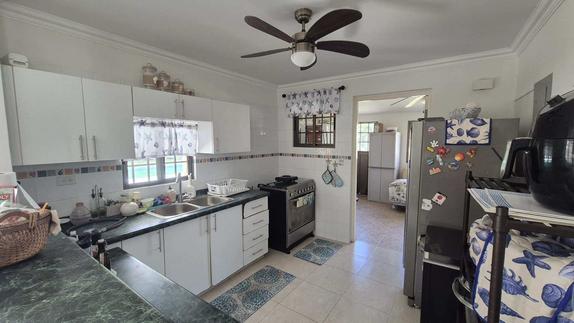 Two-Story 3-Bedroom Townhouse with private pool in a gated community in Coronado P-0598 - Image 10