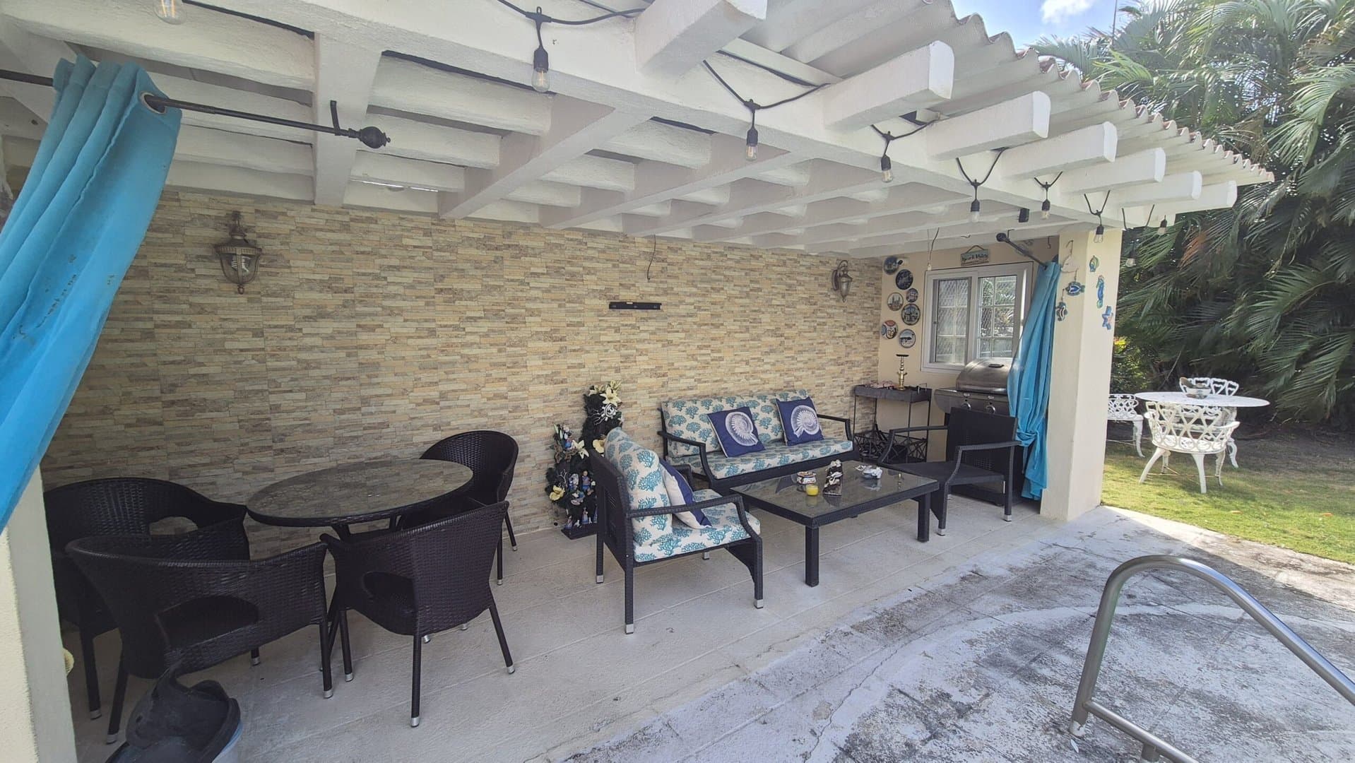 Two-Story 3-Bedroom Townhouse with private pool in a gated community in Coronado P-0598 - Image 26