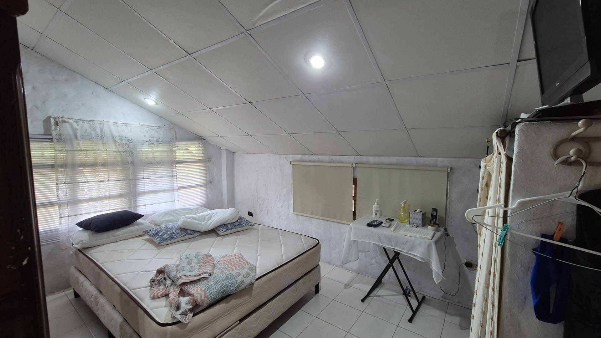 Two-Story House Just Only 1-Minute Walk to the Beach in Playa Corona P-0541 - Image 41