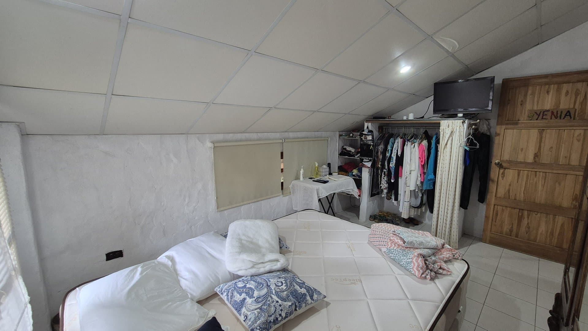 Two-Story House Just Only 1-Minute Walk to the Beach in Playa Corona P-0541 - Image 42