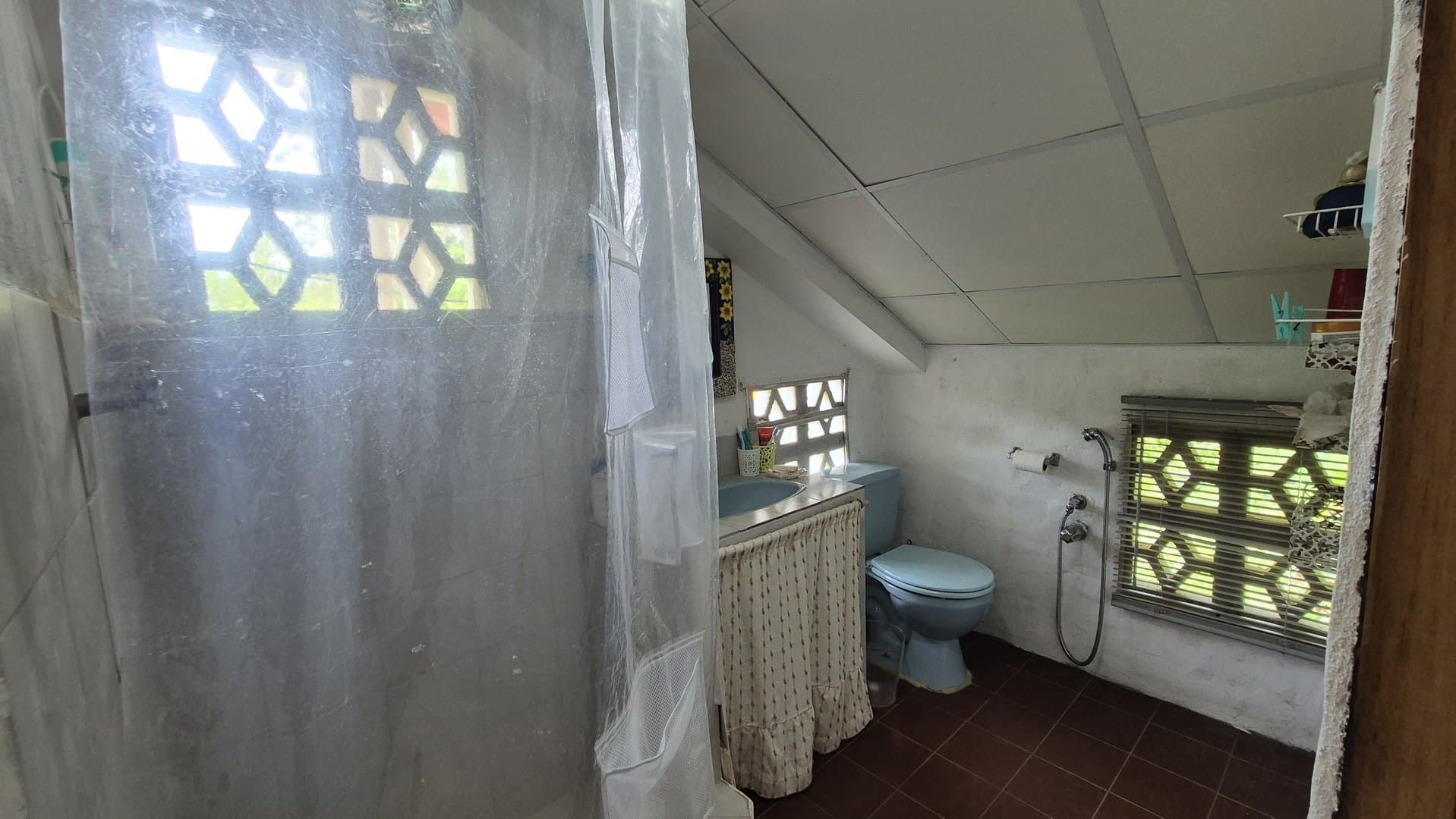 Two-Story House Just Only 1-Minute Walk to the Beach in Playa Corona P-0541 - Image 43