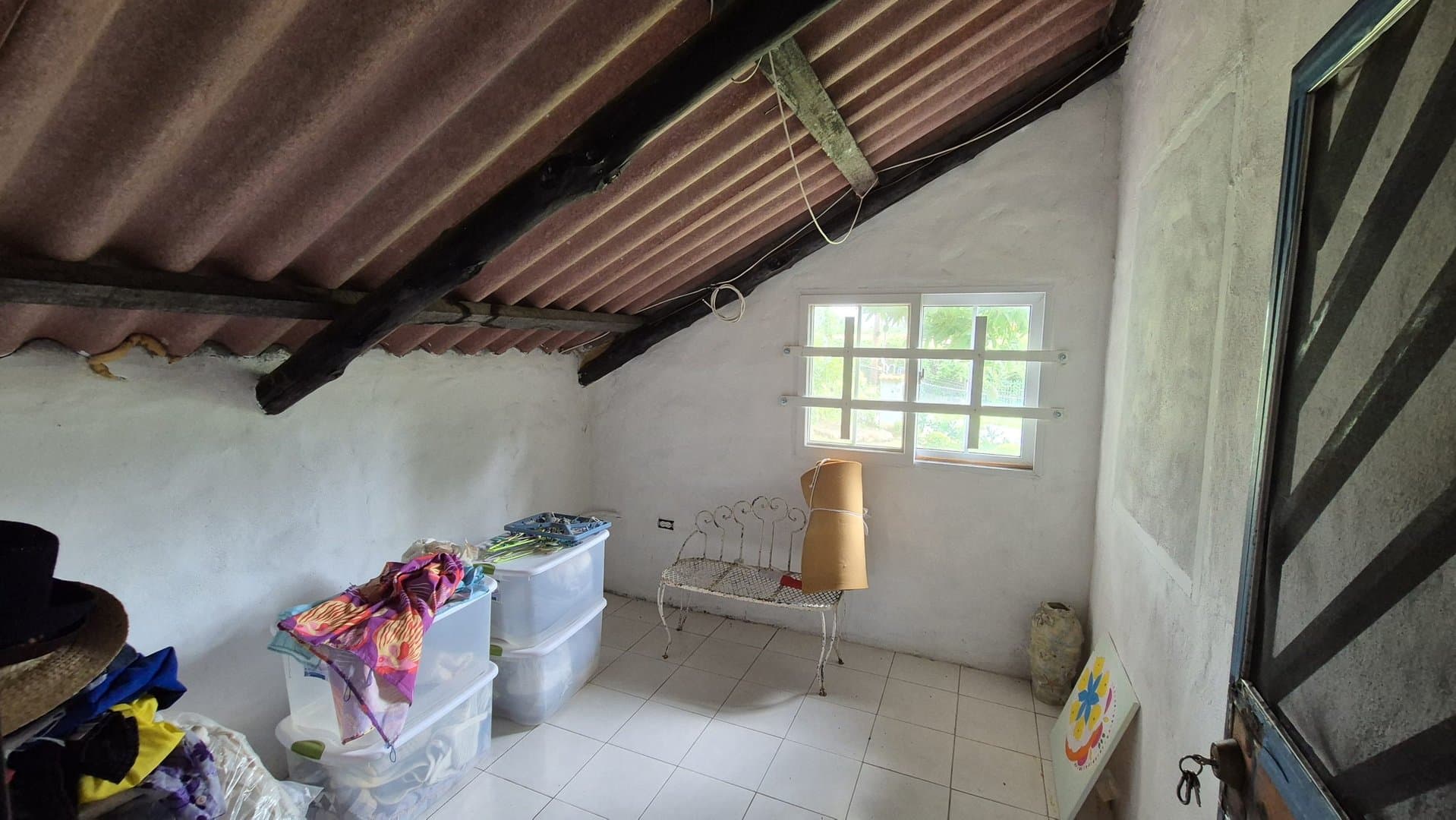 Two-Story House Just Only 1-Minute Walk to the Beach in Playa Corona P-0541 - Image 15