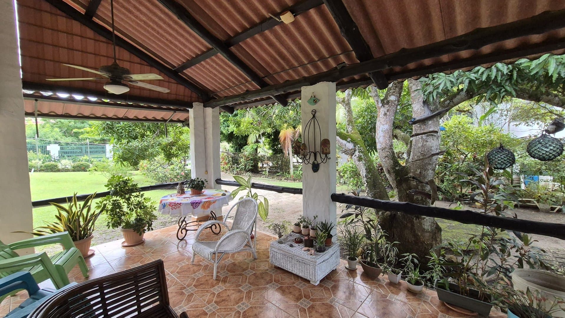 Two-Story House Just Only 1-Minute Walk to the Beach in Playa Corona P-0541 - Image 16