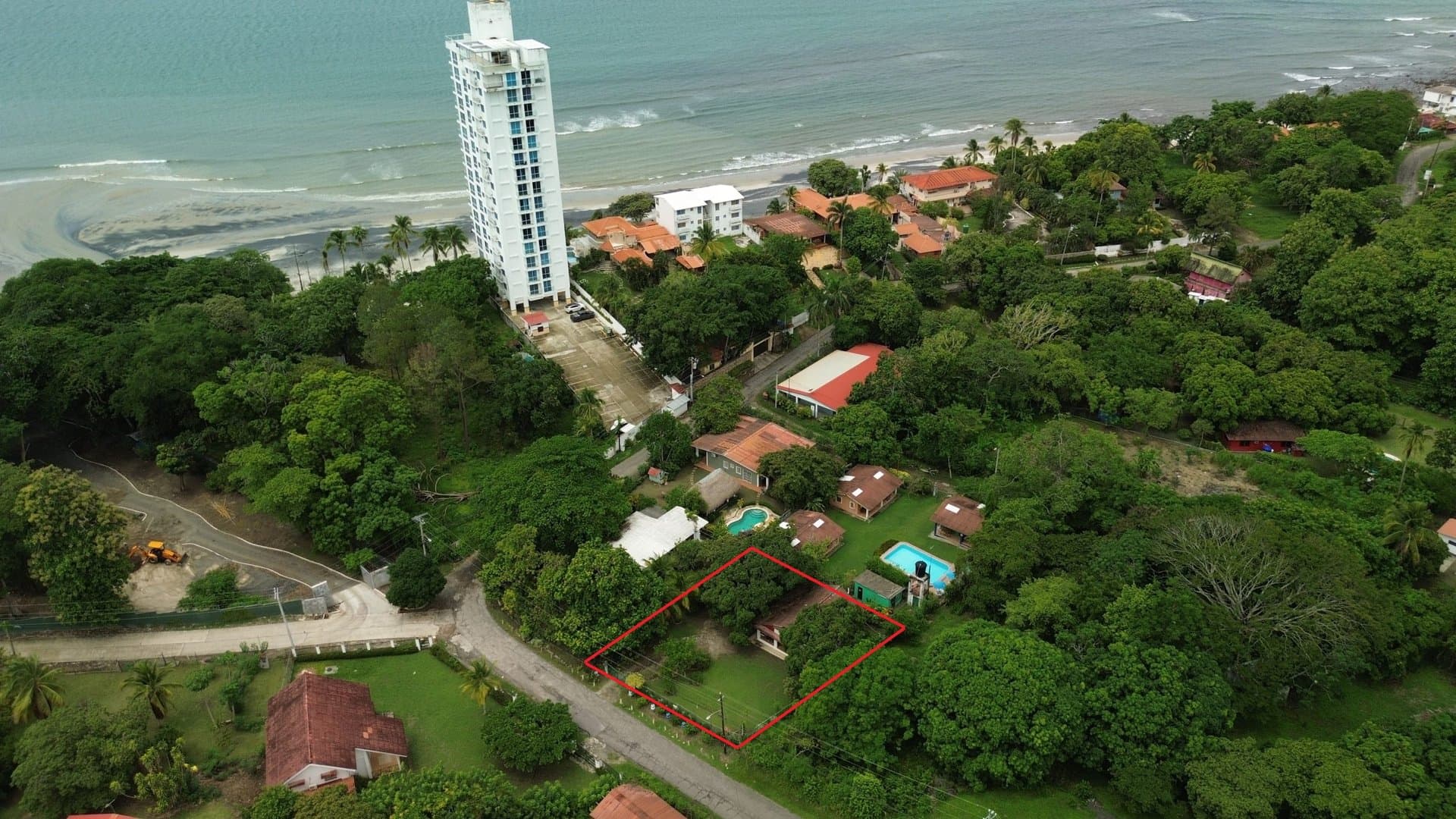 Two-Story House Just Only 1-Minute Walk to the Beach in Playa Corona P-0541 - Image 2