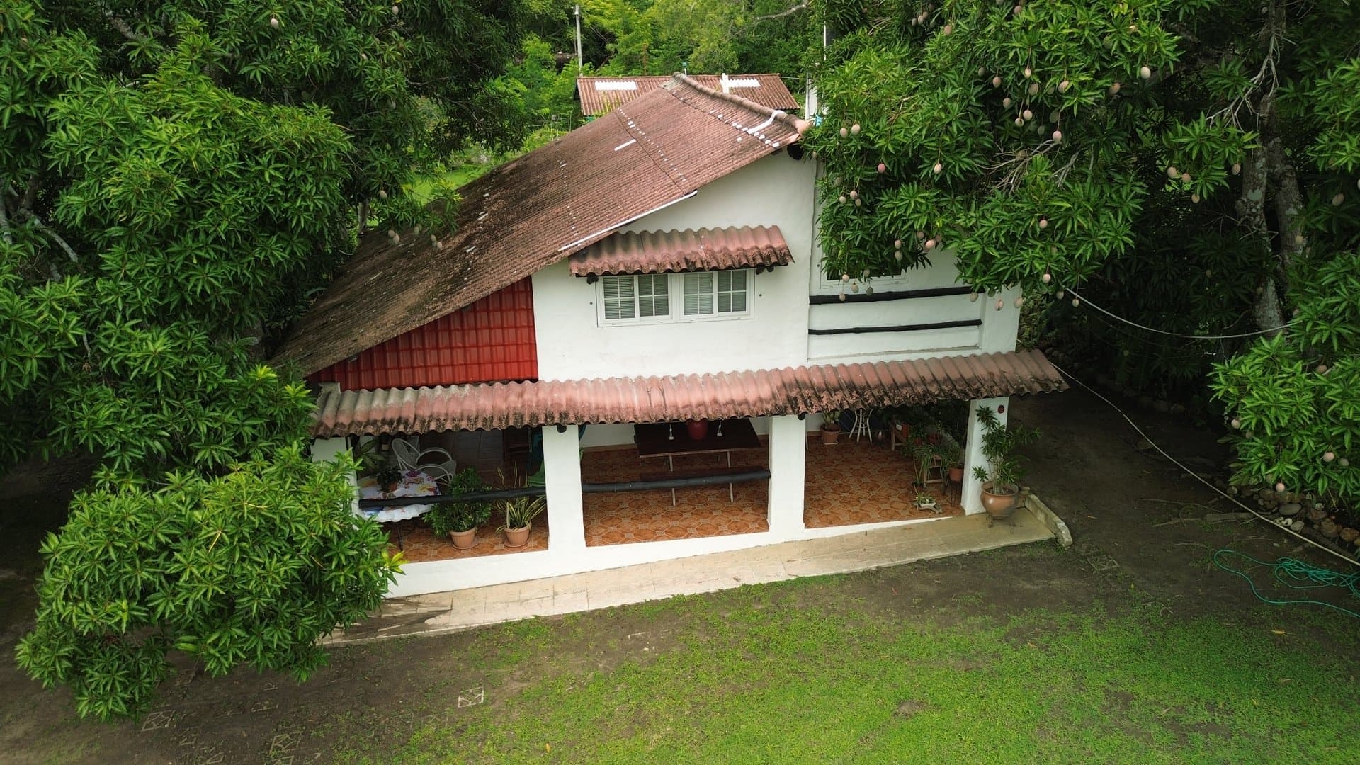 Two-Story House Just Only 1-Minute Walk to the Beach in Playa Corona P-0541 - Image 33