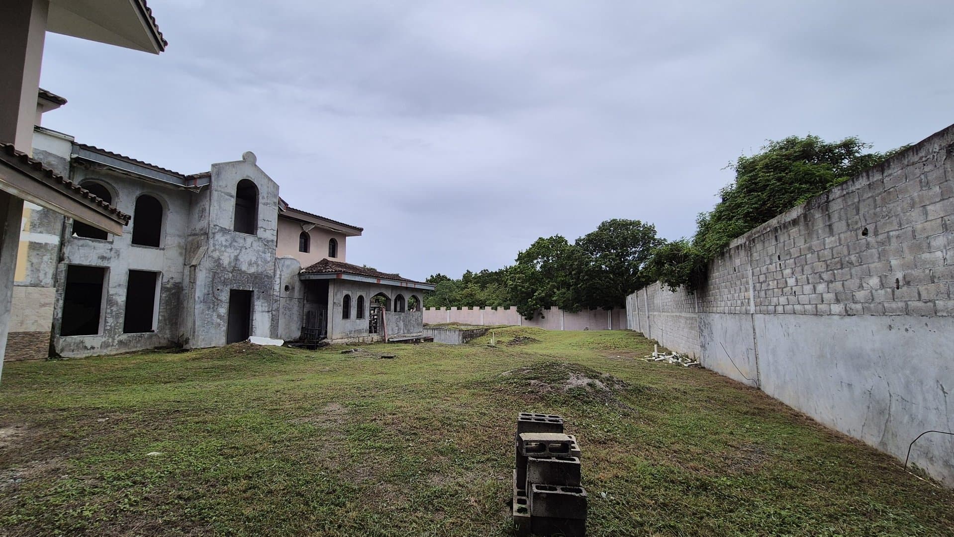 Unique Castle-Style Residence with Spacious Terrace on Expansive Lot Near Santa Clara Beach, Rio Hato P-0487 - Image 53