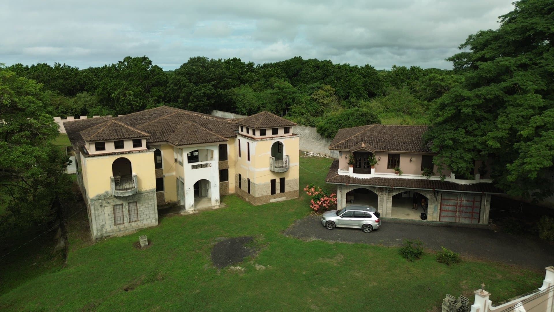 Unique Castle-Style Residence with Spacious Terrace on Expansive Lot Near Santa Clara Beach, Rio Hato P-0487 - Image 137