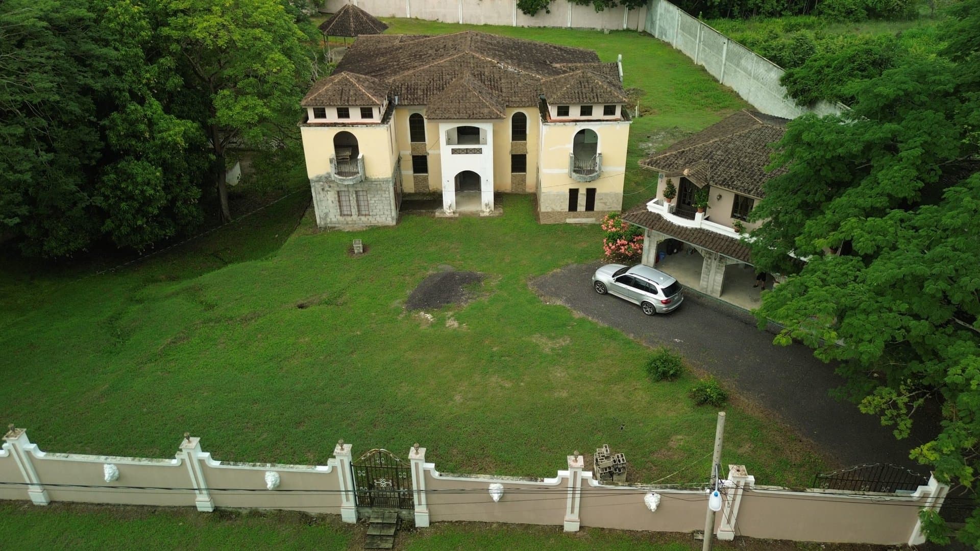 Unique Castle-Style Residence with Spacious Terrace on Expansive Lot Near Santa Clara Beach, Rio Hato P-0487 - Image 69
