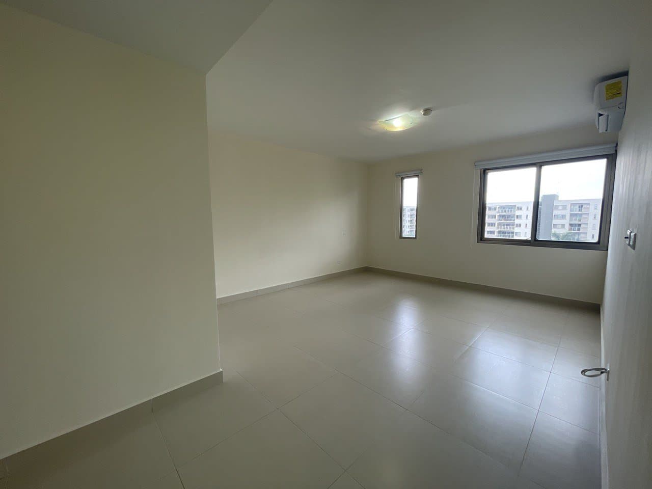 Impeccable Apartment in Woodland, Panama Pacifico R-0034 - Image 11