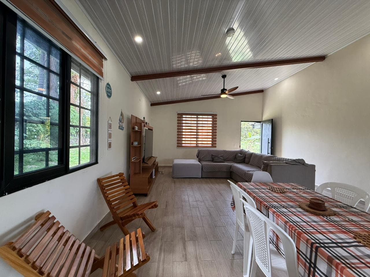 Modern 3 Bedroom Home with Pool in Punta Barco – Peaceful Location Near the Beach R-0054 - Image 2