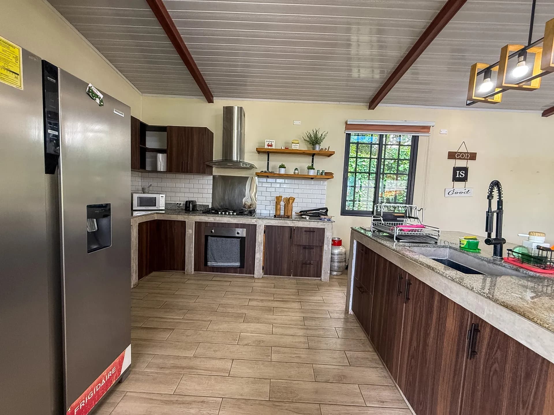 Modern 3 Bedroom Home with Pool in Punta Barco – Peaceful Location Near the Beach R-0054 - Image 8