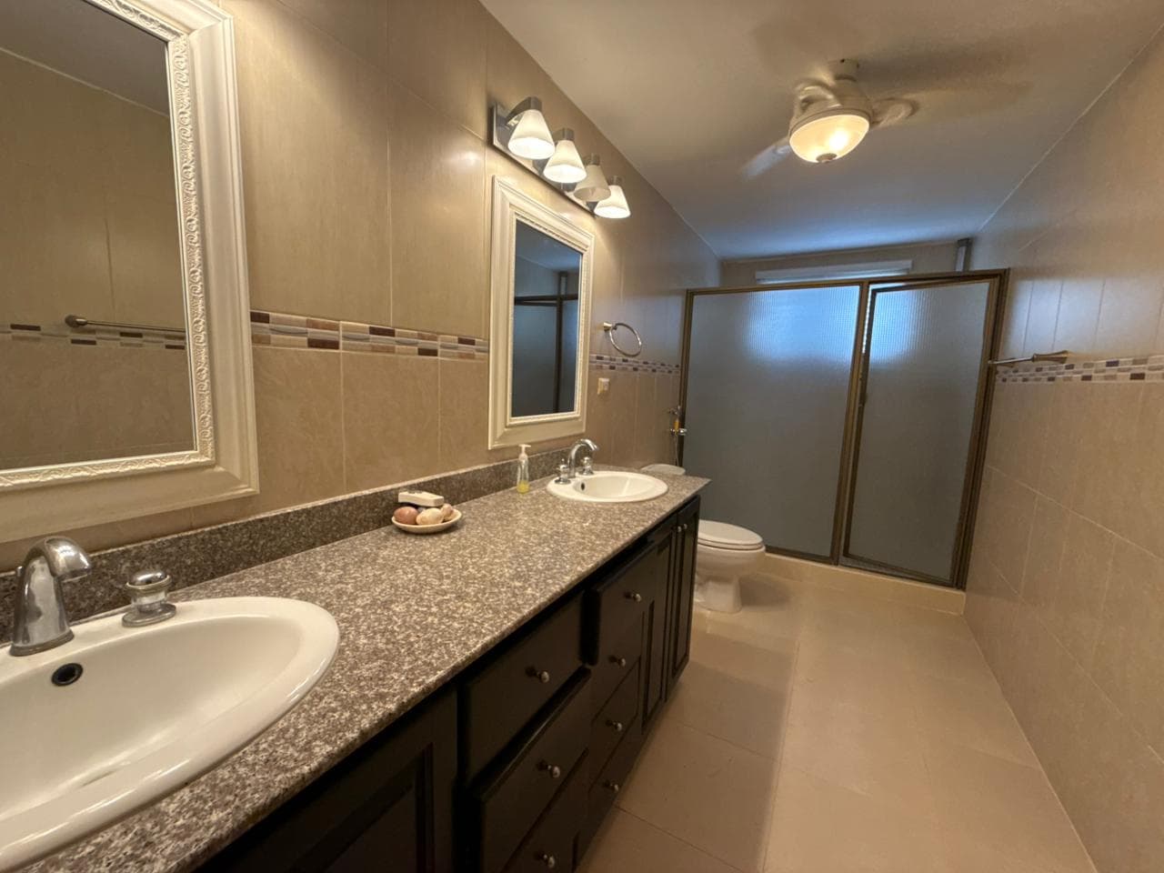 🔥 PRICE REDUCED – 3 BEDROOM HOUSE IN CORONADO WITH POOL 🏡💦 - Image 16