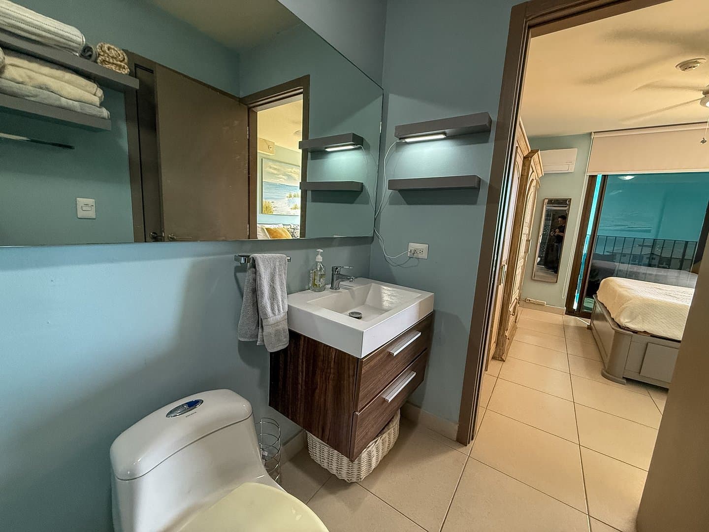 Turnkey 1-Bedroom Oceanview Condo with Expansive Balcony, San Carlos  R-0606 - Image 17