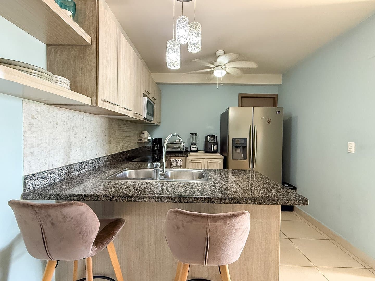 Turnkey 1-Bedroom Oceanview Condo with Expansive Balcony, San Carlos  R-0606 - Image 8