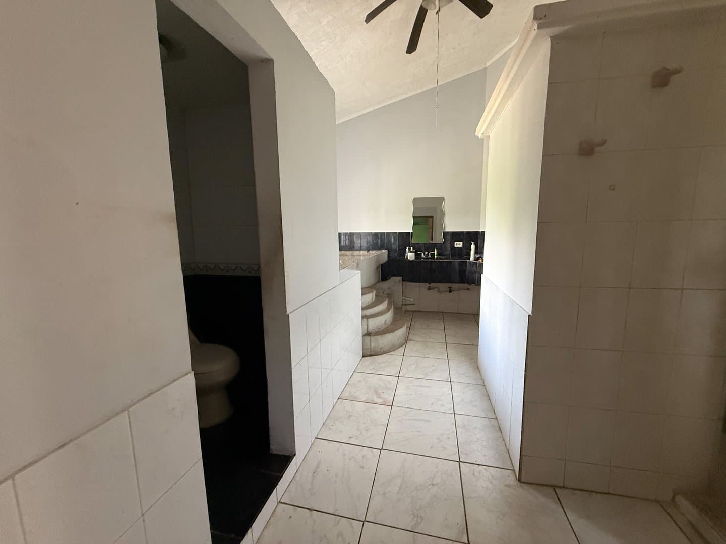 Spacious Corner Estate with Pool in Coronado – Renovation & Investment Opportunity | P-0319 - Image 15