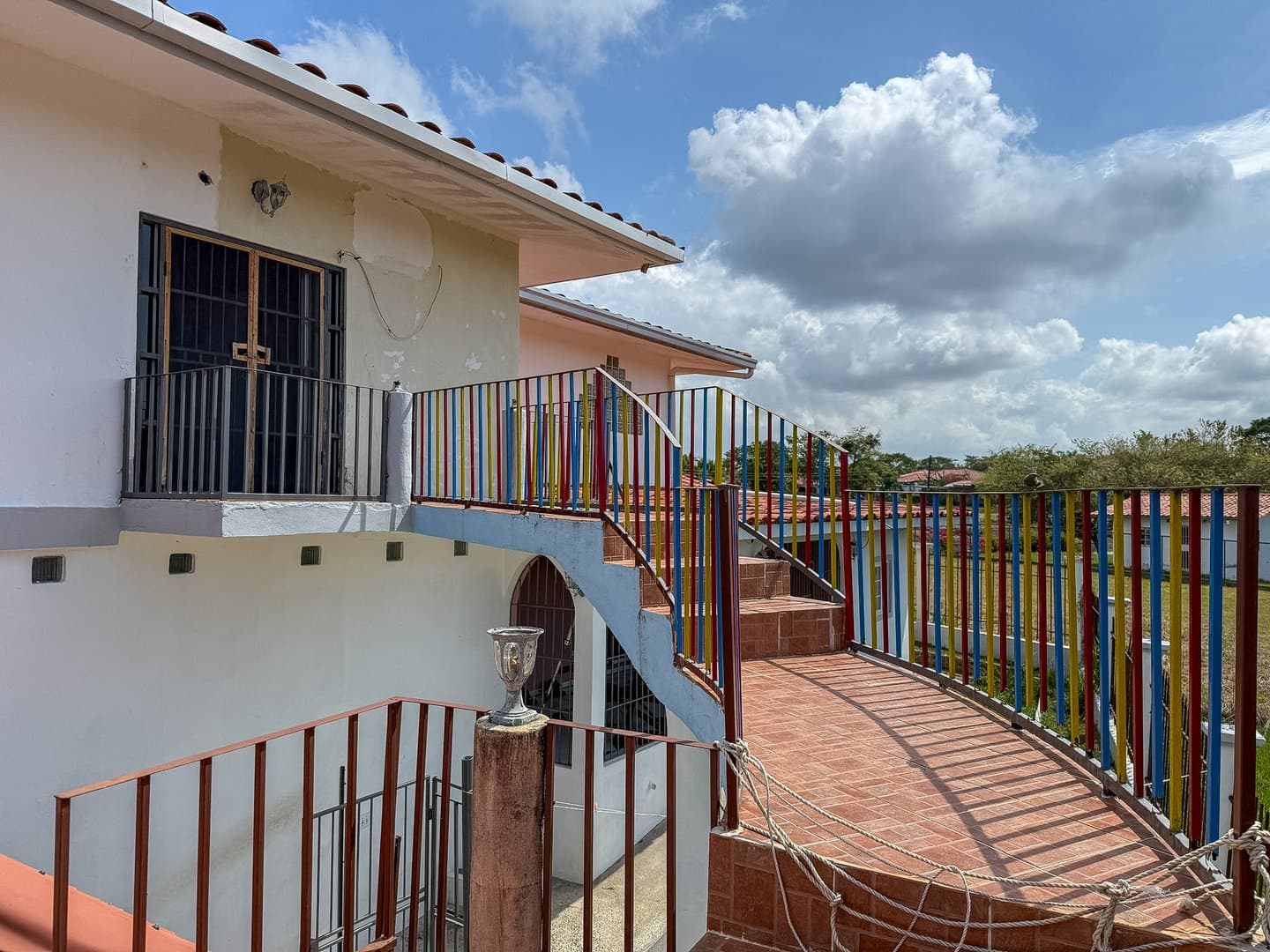 Spacious Corner Estate with Pool in Coronado – Renovation & Investment Opportunity | P-0319 - Image 18