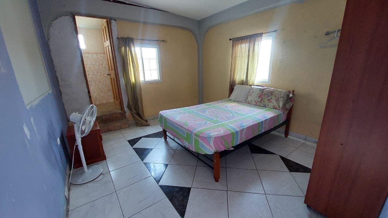 Spacious Corner Estate with Pool in Coronado – Renovation & Investment Opportunity | P-0319 - Image 24