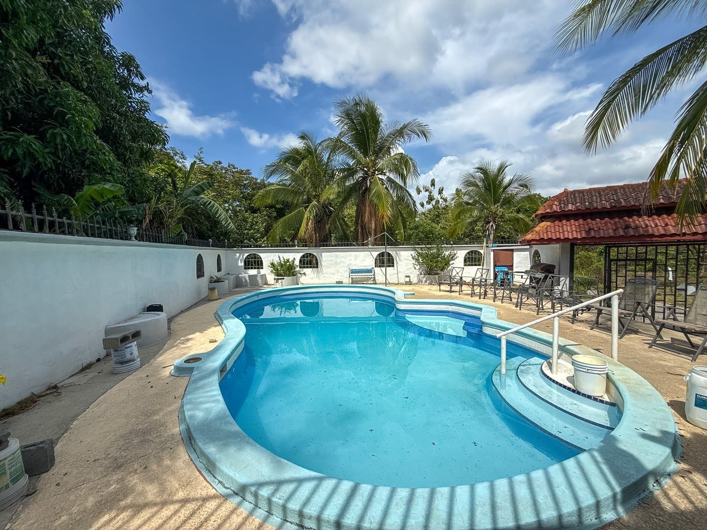 Spacious Corner Estate with Pool in Coronado – Renovation & Investment Opportunity | P-0319 - Image 30