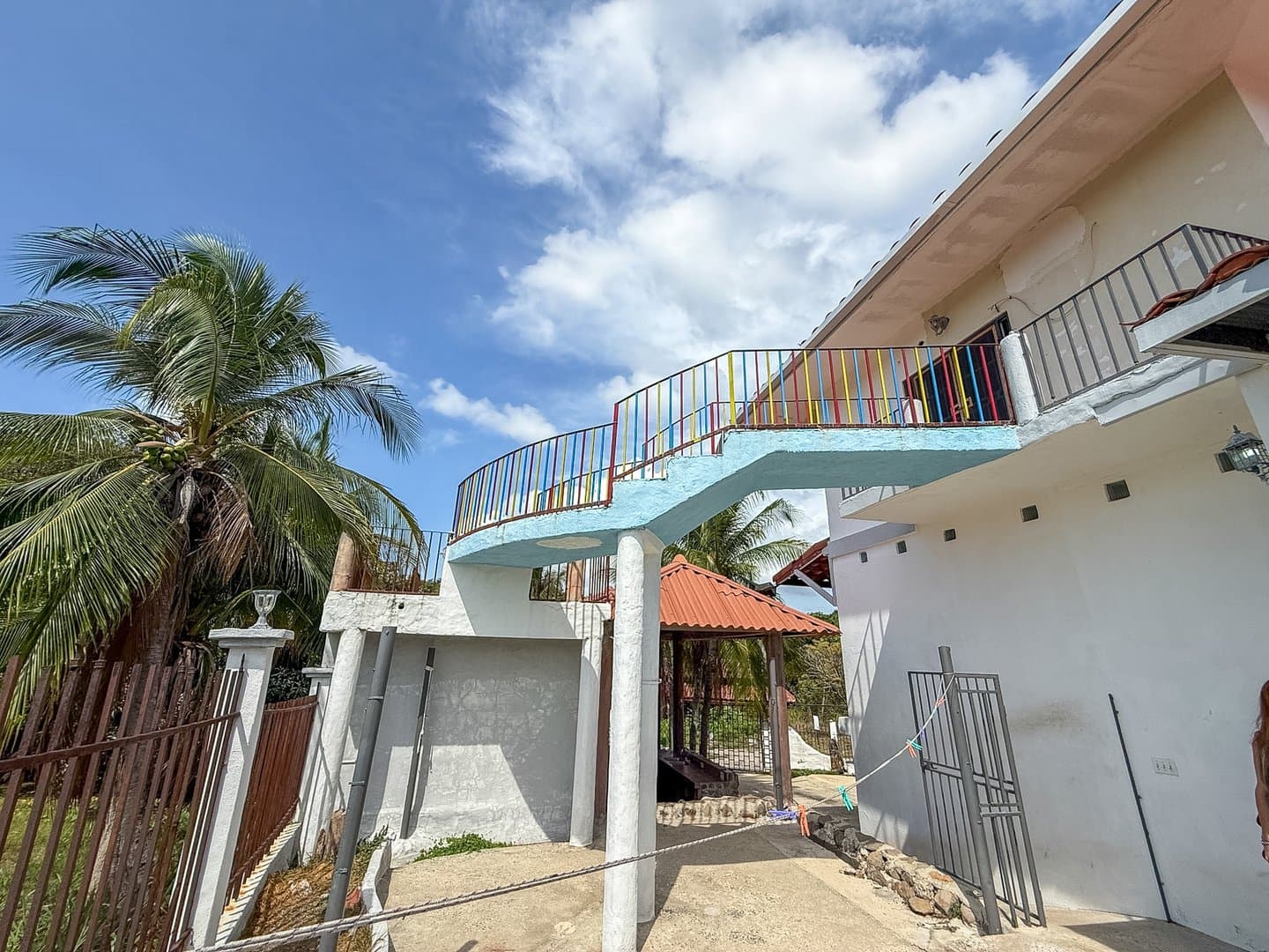 Spacious Corner Estate with Pool in Coronado – Renovation & Investment Opportunity | P-0319 - Image 31