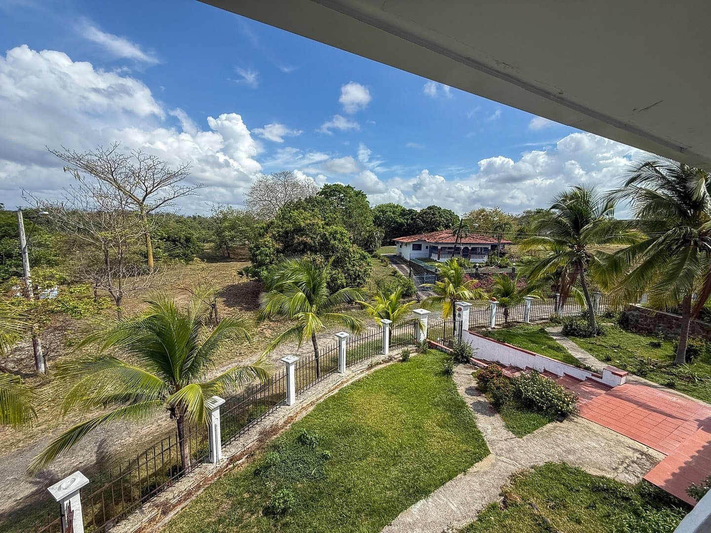 Spacious Corner Estate with Pool in Coronado – Renovation & Investment Opportunity | P-0319 - Image 39