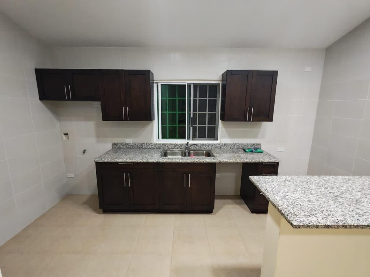 Spacious 3-Bedroom Home for Sale in Coronado Gated Community P-0311 - Image 10