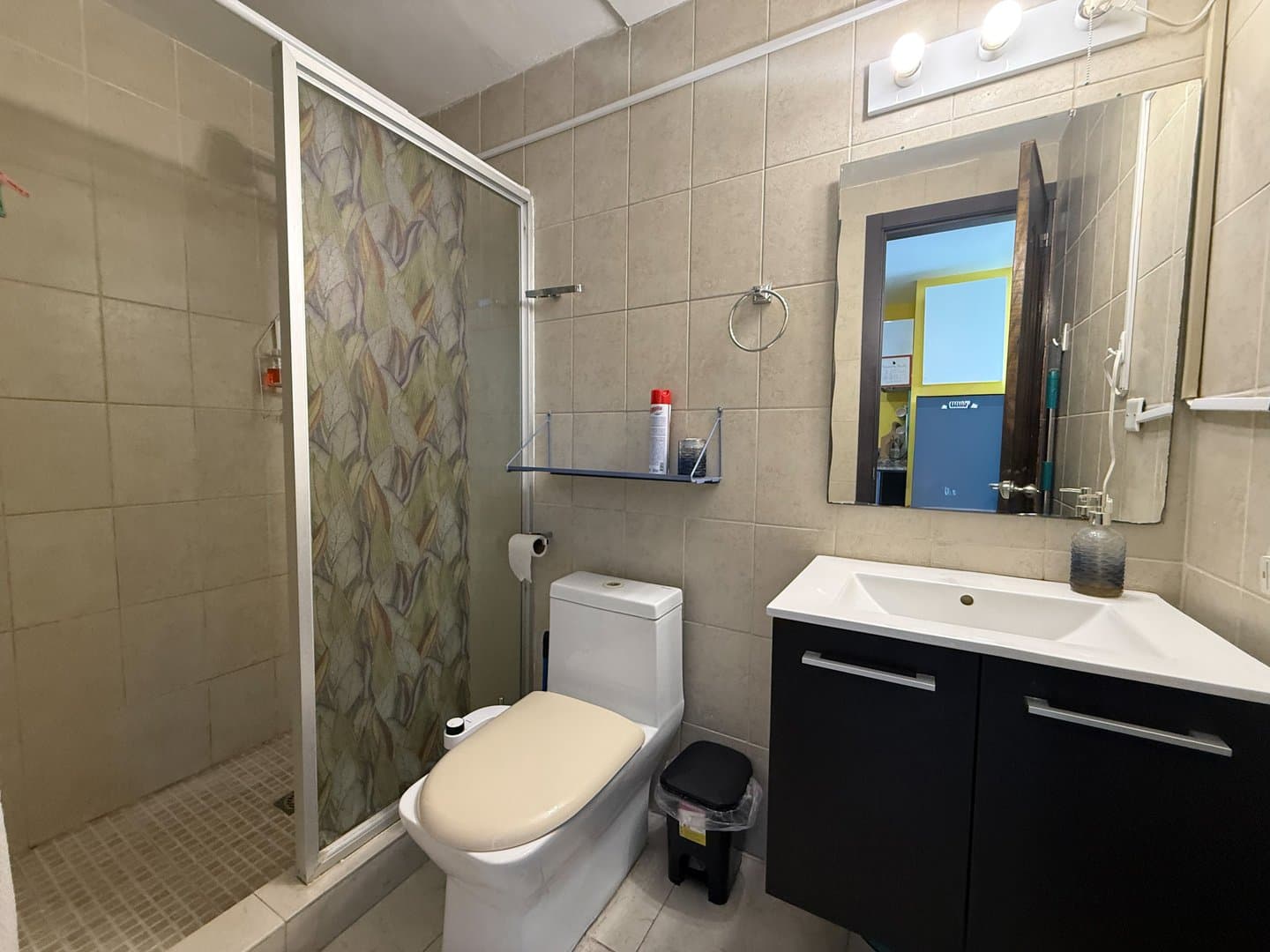 Beachside Studio in Coronado | Tasteful Decor | Walk to Beach | Coronado, Panama R-0294 - Image 13