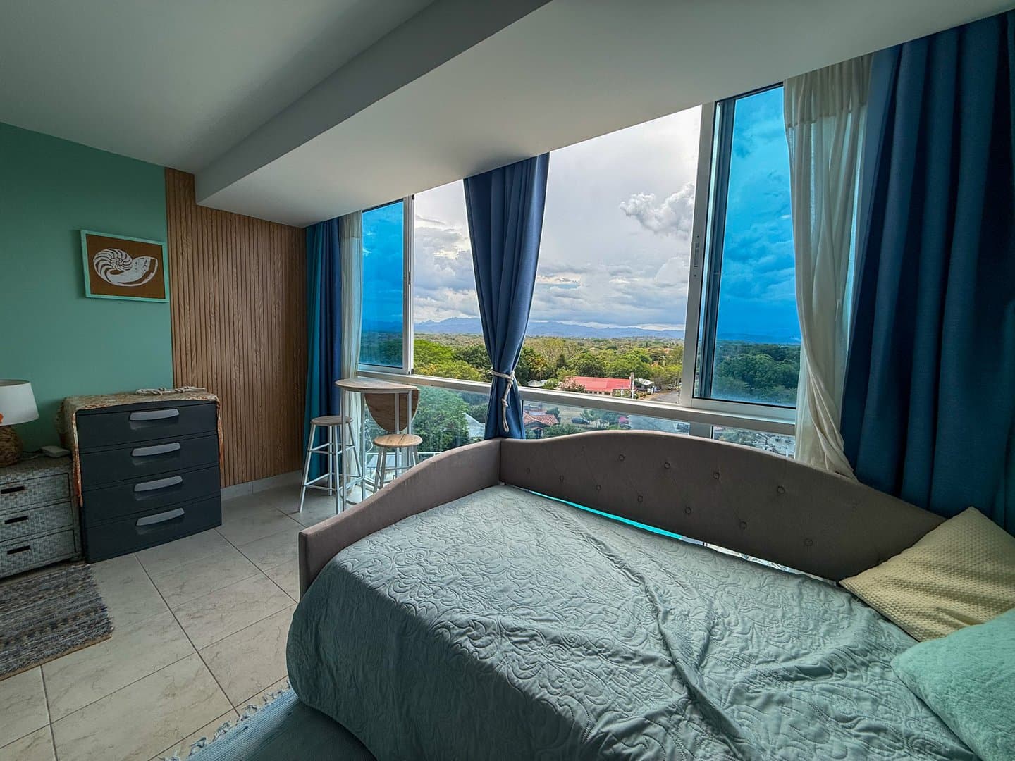 Beachside Studio in Coronado | Tasteful Decor | Walk to Beach | Coronado, Panama R-0294 - Image 8