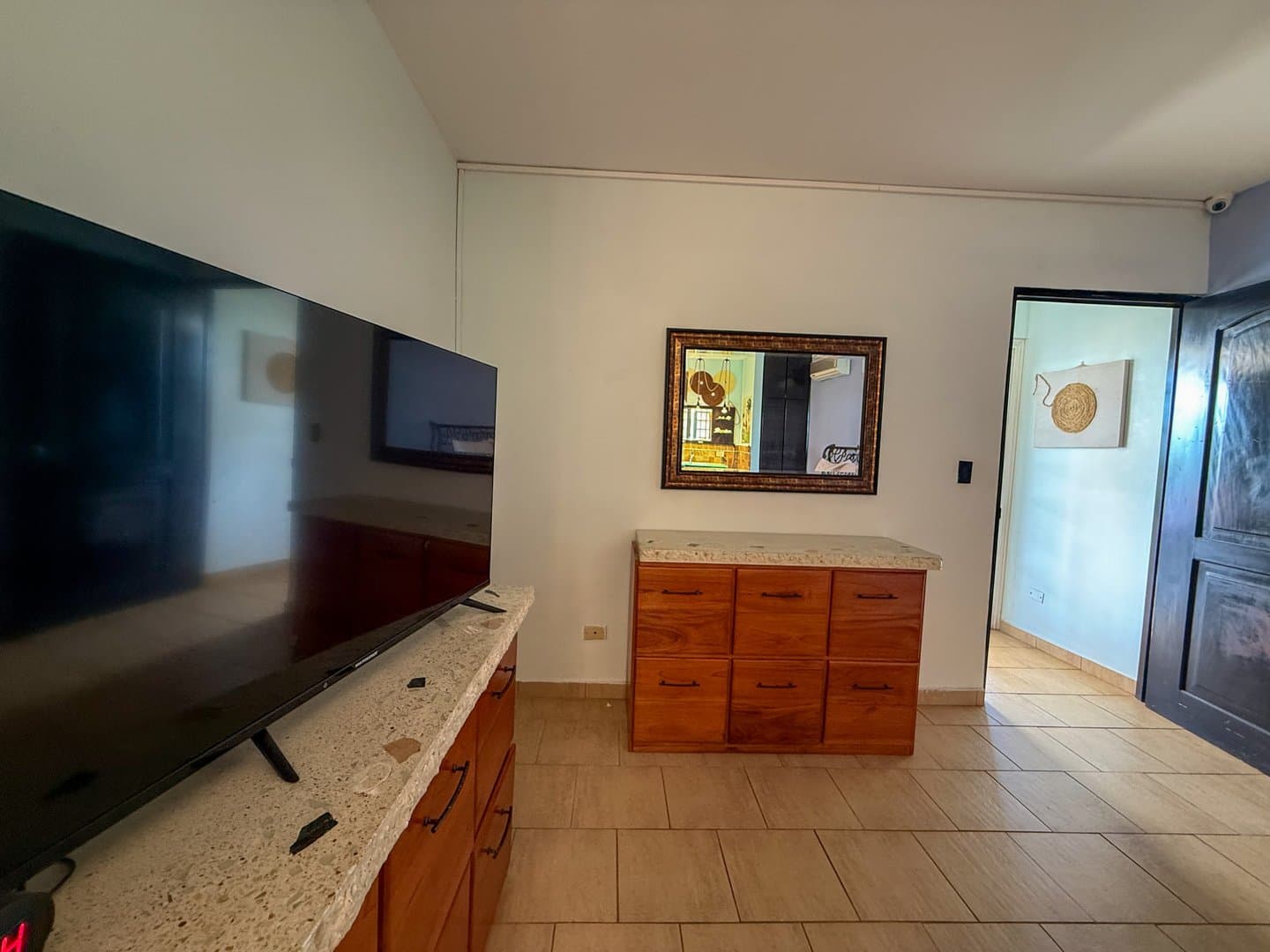 Beachside Tropical Retreat with Two Homes, Exceptional Investment Opportunity in Gorgona, Panama Oeste R-0260 - Image 34
