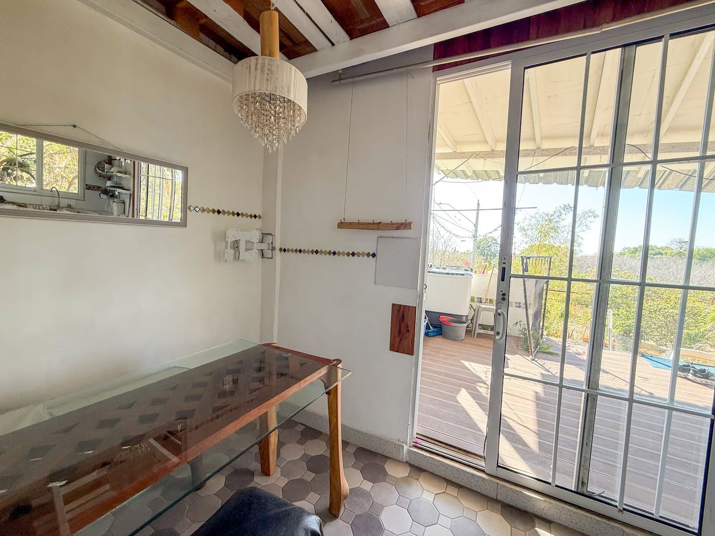 Charming Tropical Home in San Carlos, Panama Oeste R-0124 - Image 4