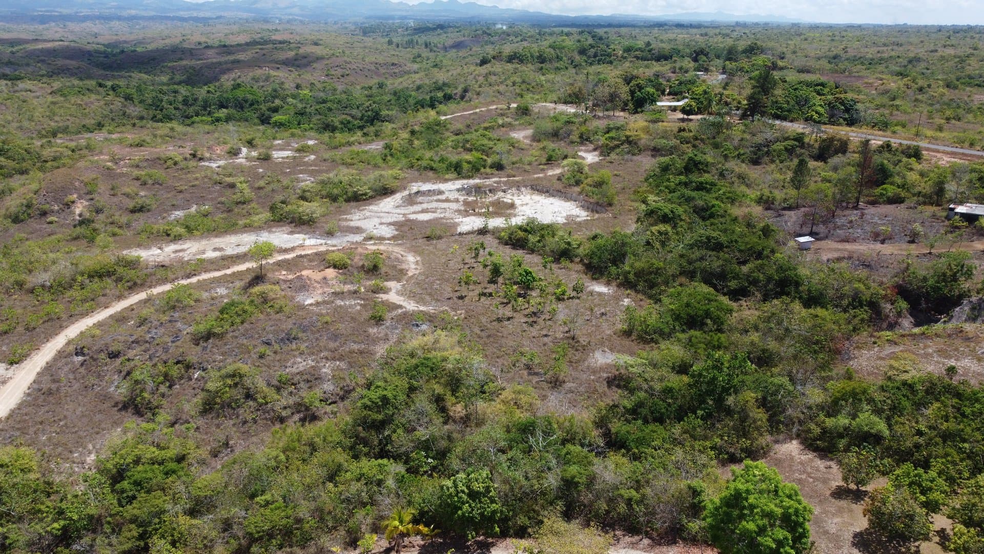 Your Private Tropical Farm Retreat — 13.18 Acres R-0110 - Image 35