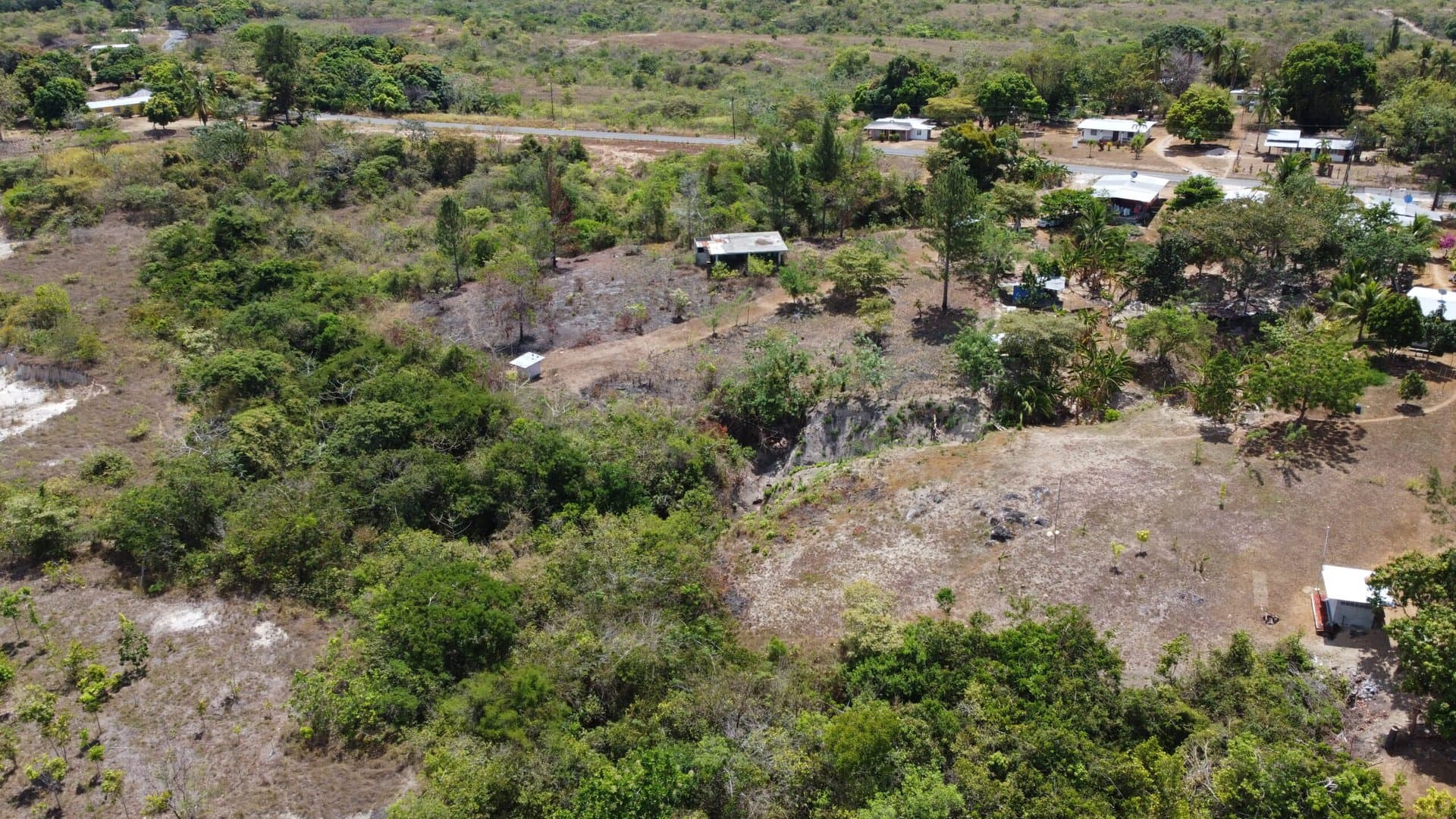 Your Private Tropical Farm Retreat — 13.18 Acres R-0110 - Image 33
