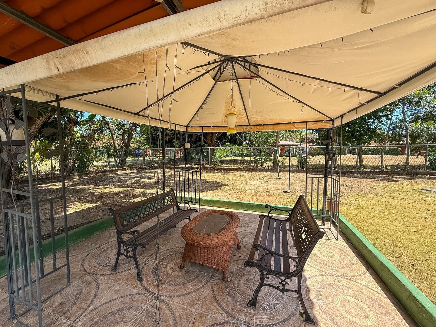 Spacious 6-Bedroom Family Home in the Heart of Coronado – Walk to Beach & Amenities R-0081 - Image 35