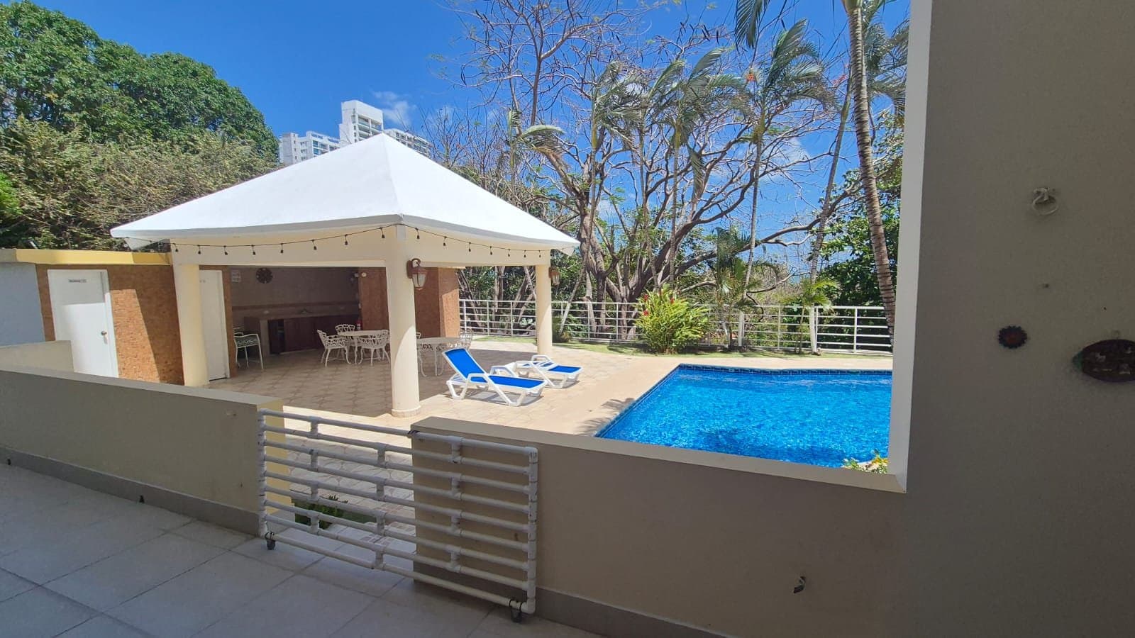 2 Bed, 2 Bath Condo Less Than 3 Minutes to the Beach, Gorgona, Panamá Oeste R-0050 - Image 4