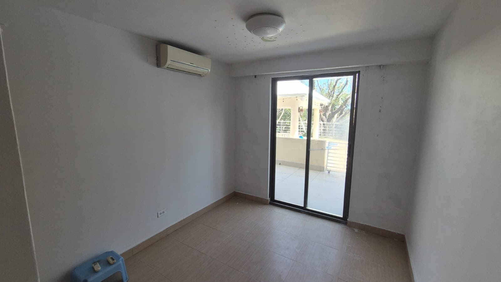 2 Bed, 2 Bath Condo Less Than 3 Minutes to the Beach, Gorgona, Panamá Oeste R-0050 - Image 7