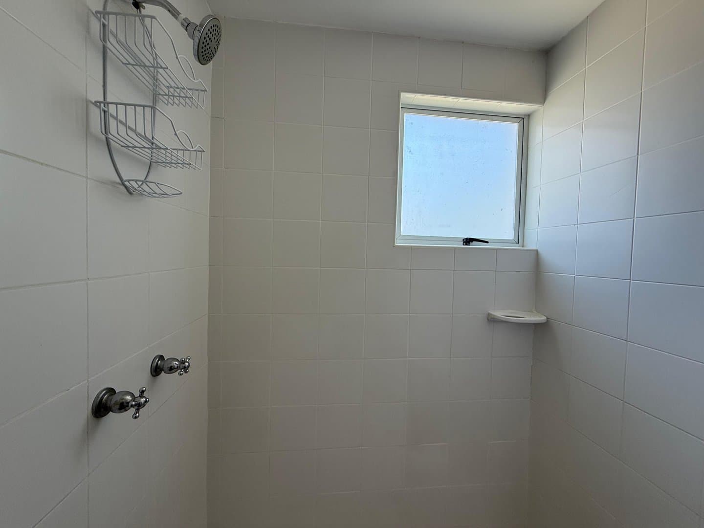 Coastal Luxury: 3-Bedroom Townhouse with Golf & Beach Access R-0015 - Image 46