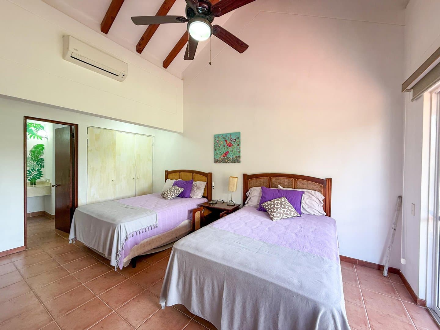 Coastal Luxury: 3-Bedroom Townhouse with Golf & Beach Access R-0015 - Image 47